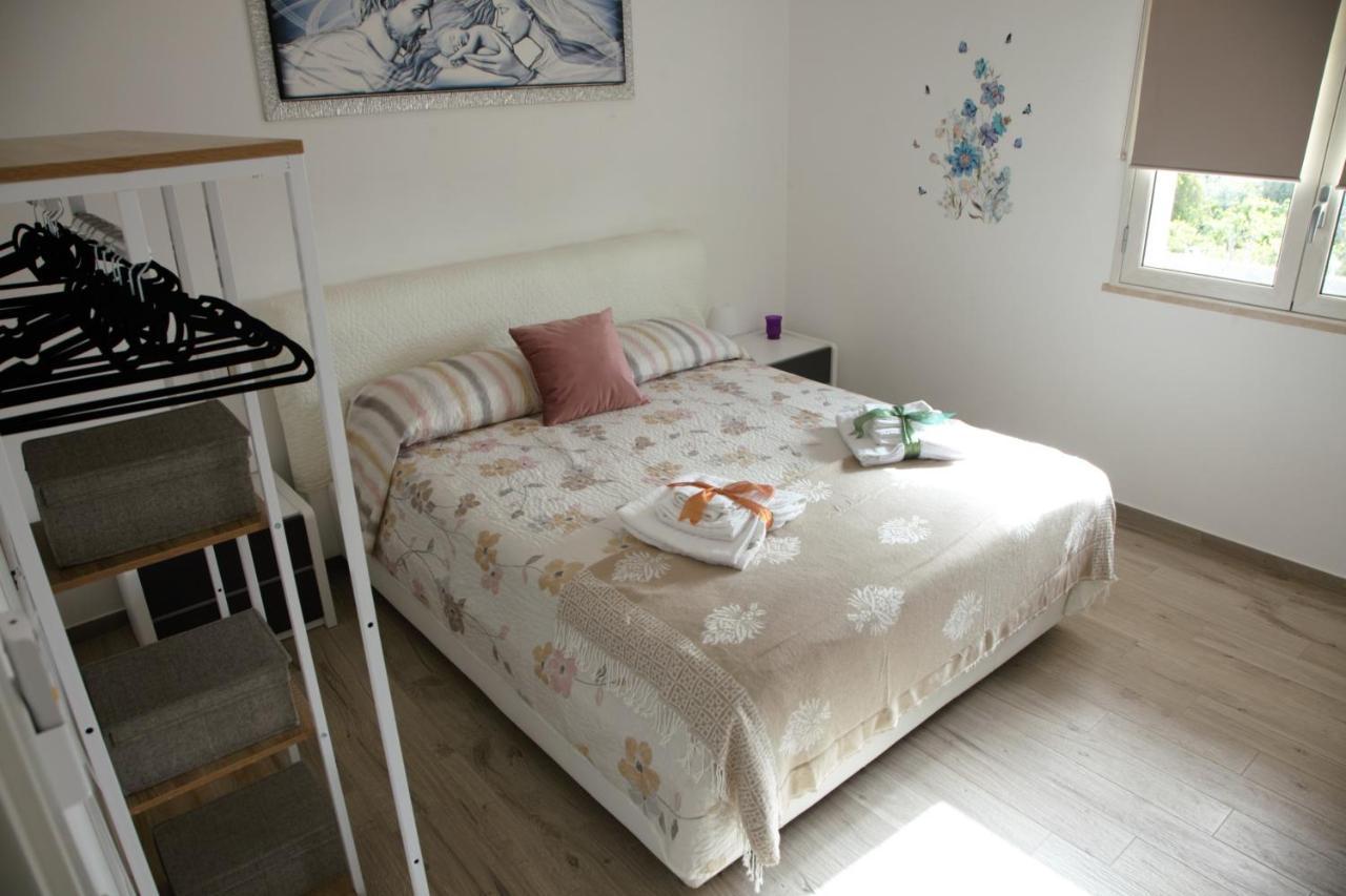 Il Tramonto Apartment Capaci Luaran gambar
