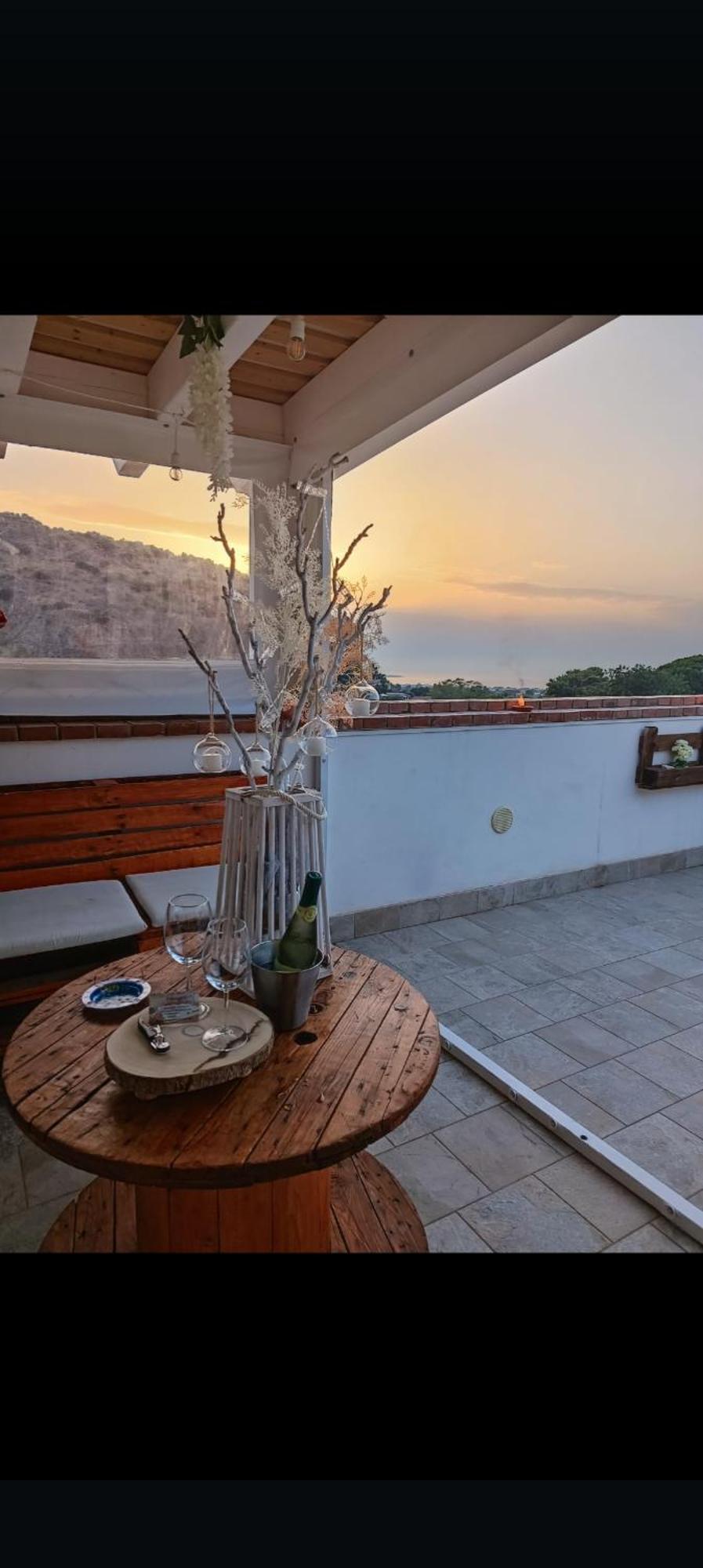 Il Tramonto Apartment Capaci Luaran gambar