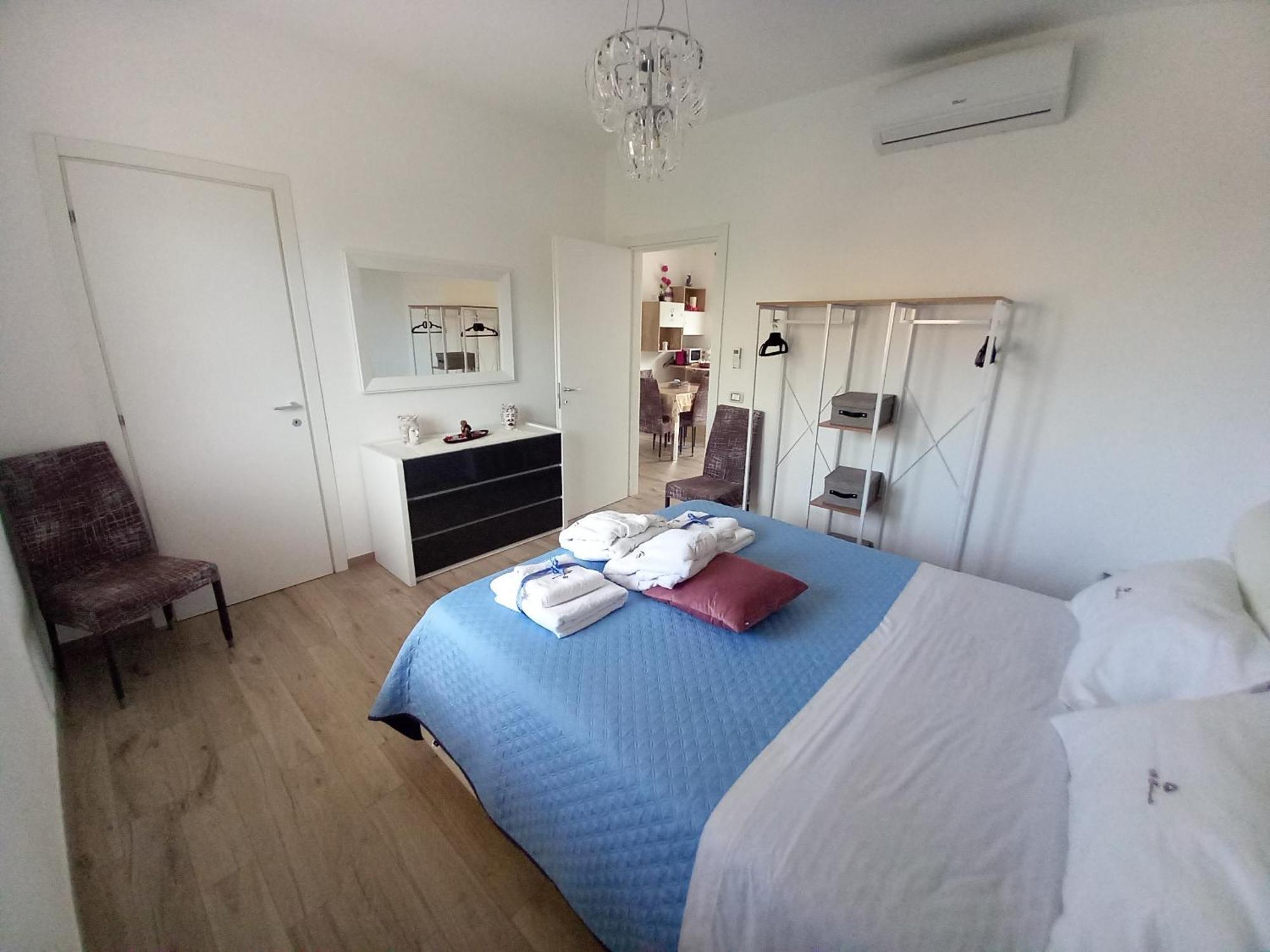 Il Tramonto Apartment Capaci Luaran gambar